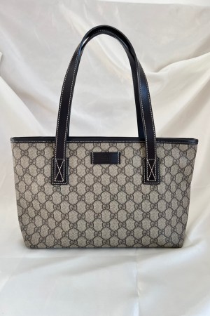 Gucci Canvas Shoulderbag