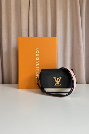 Louis Vuitton Lockme Tender