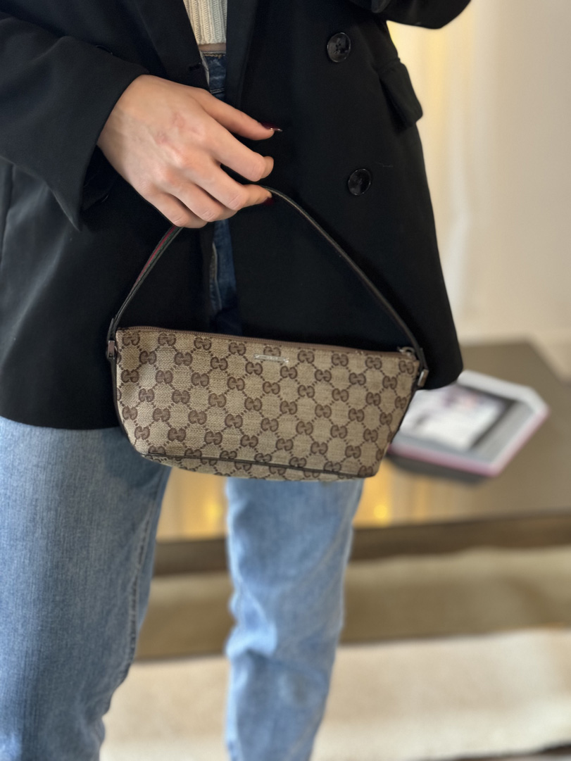 Gucci Boat Bag Cherry