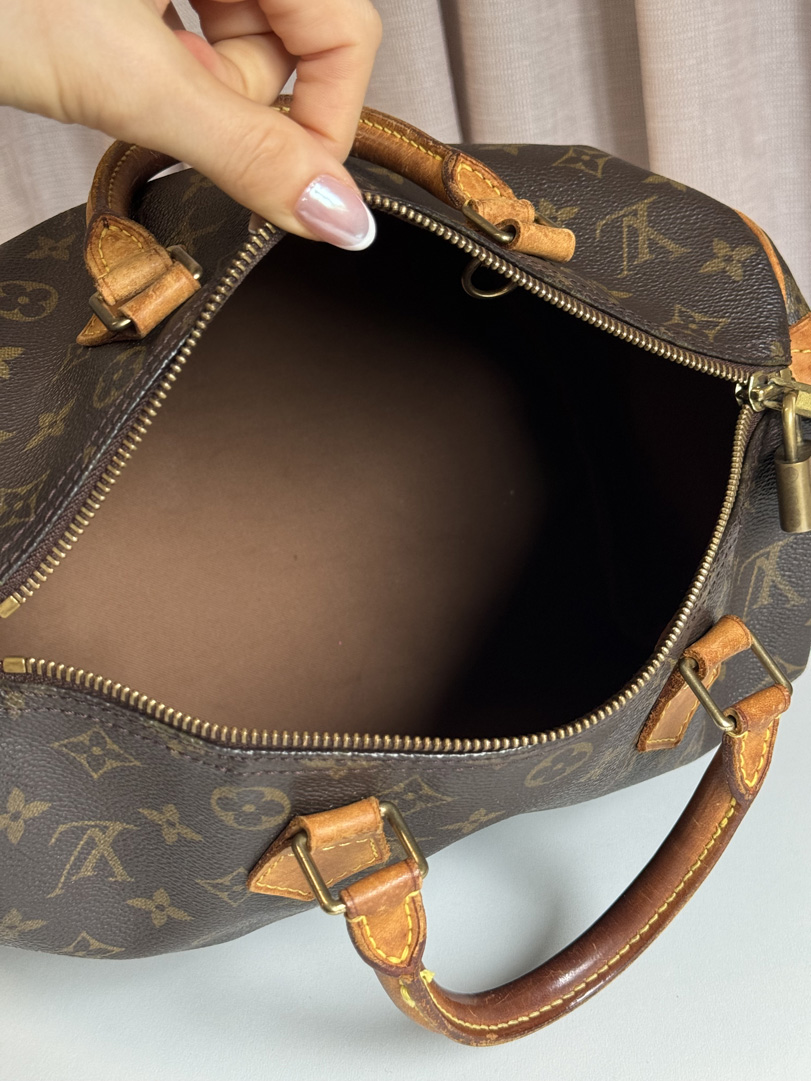 Louis Vuitton Speedy 30