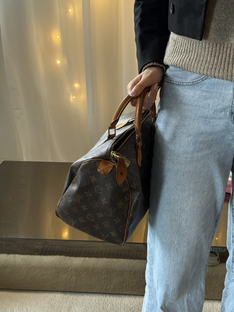 Louis Vuitton Speedy 30
