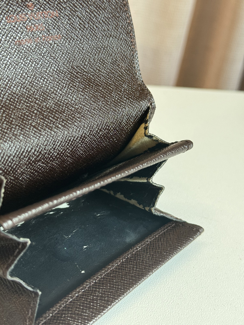 Louis Vuitton Damier Ebone Wallet