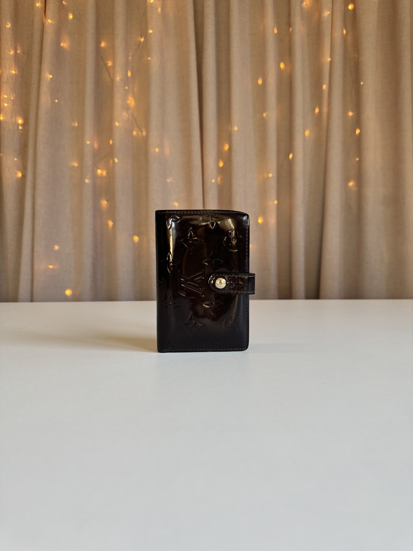 Louis Vuitton Wallet Vernis Monogram Canvas