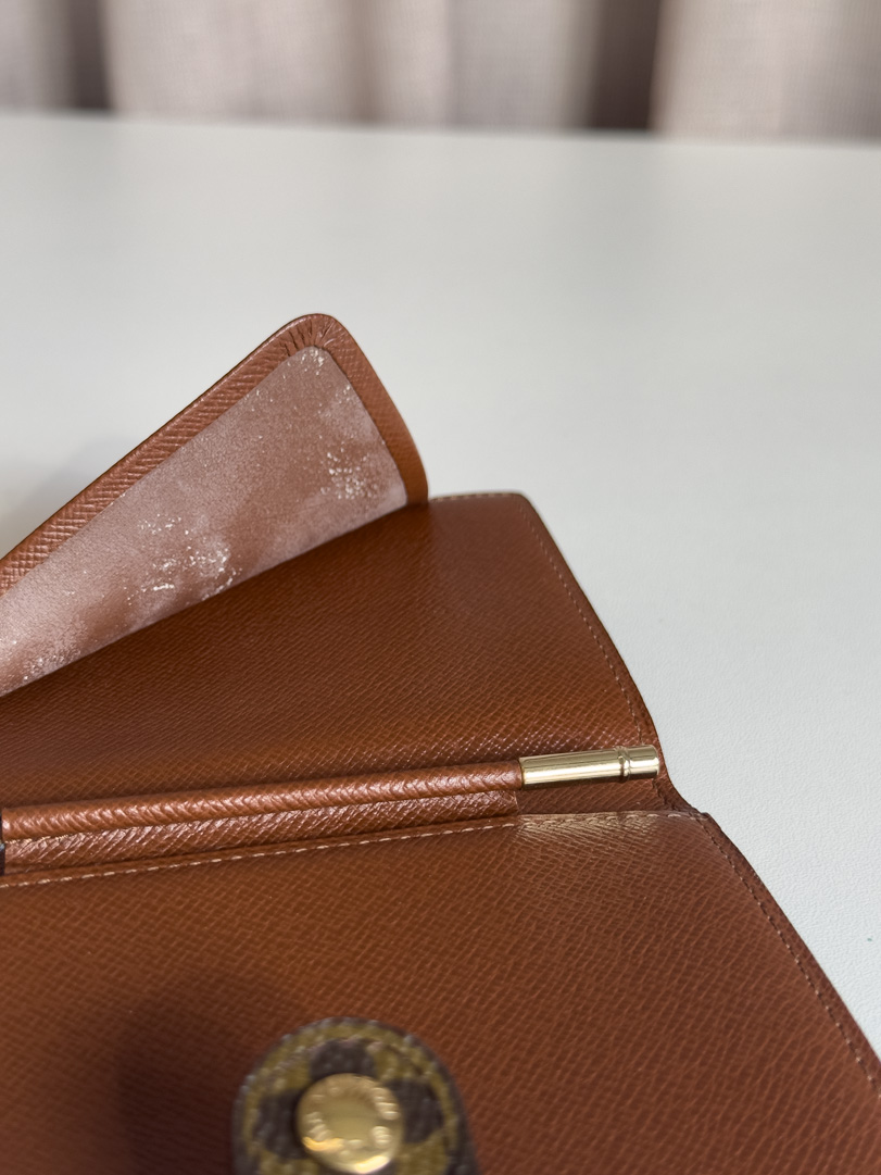 Louis Vuitton Etui Cover