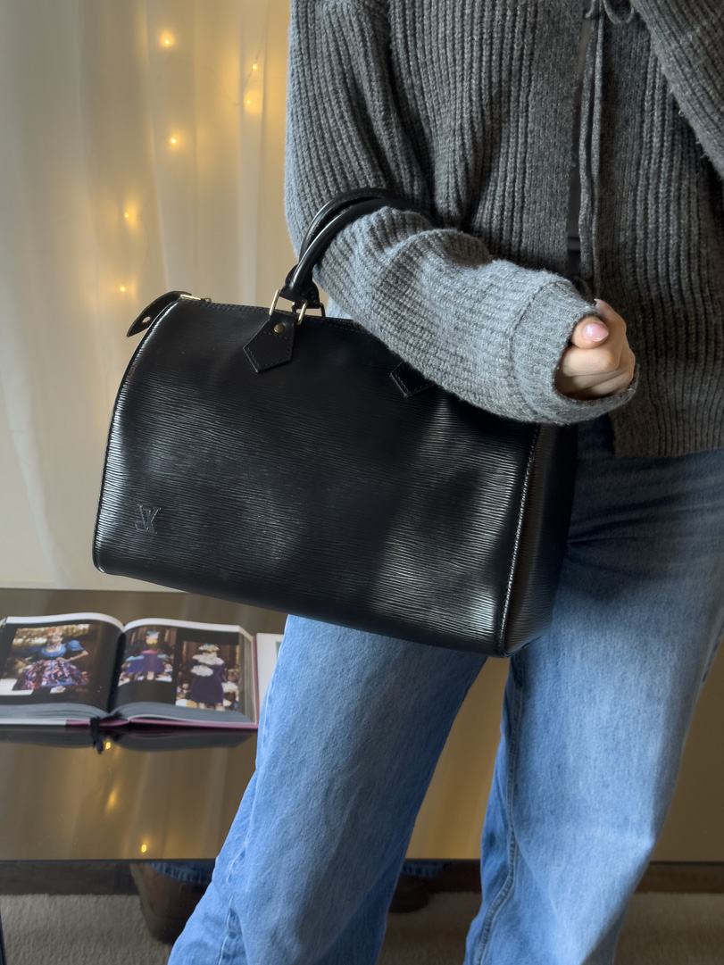 Louis Vuitton Epi Speedy Black - Image 12