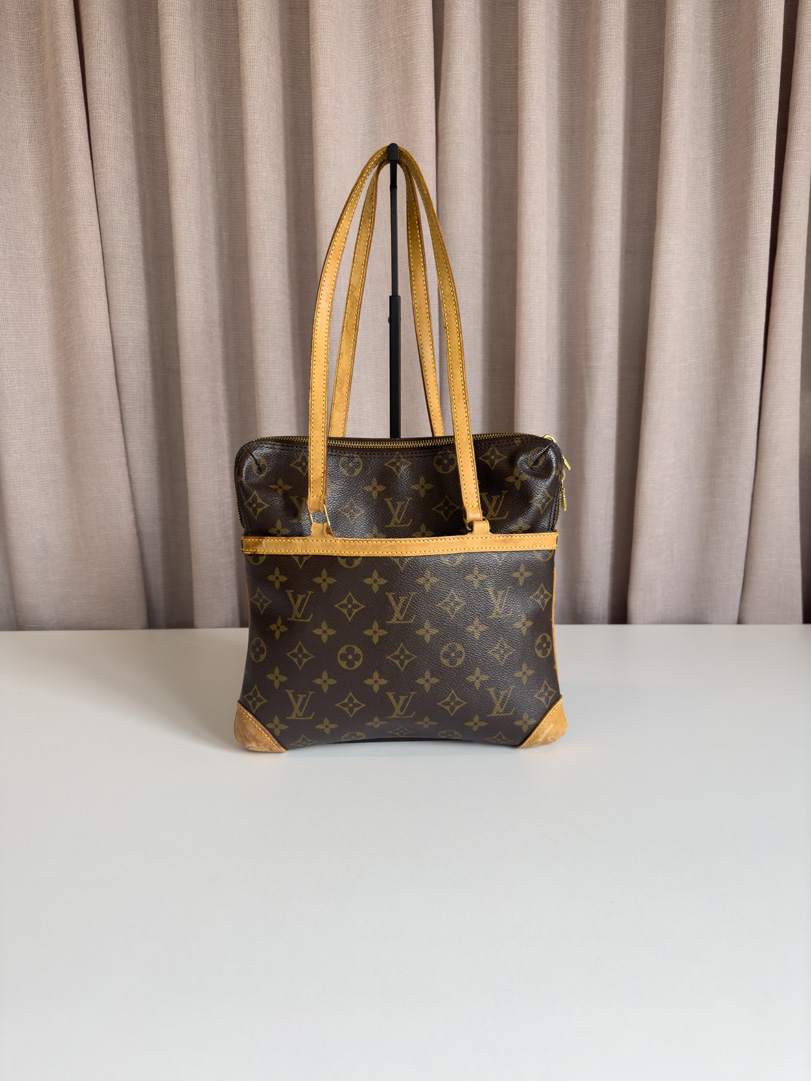 Louis Vuitton Coussin GM