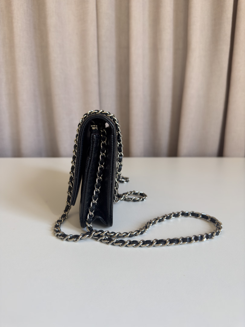 Chanel Wallet on Chain - Image 4