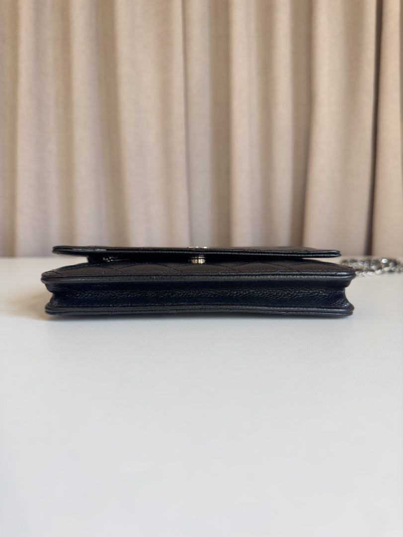 Chanel Wallet on Chain - Image 7