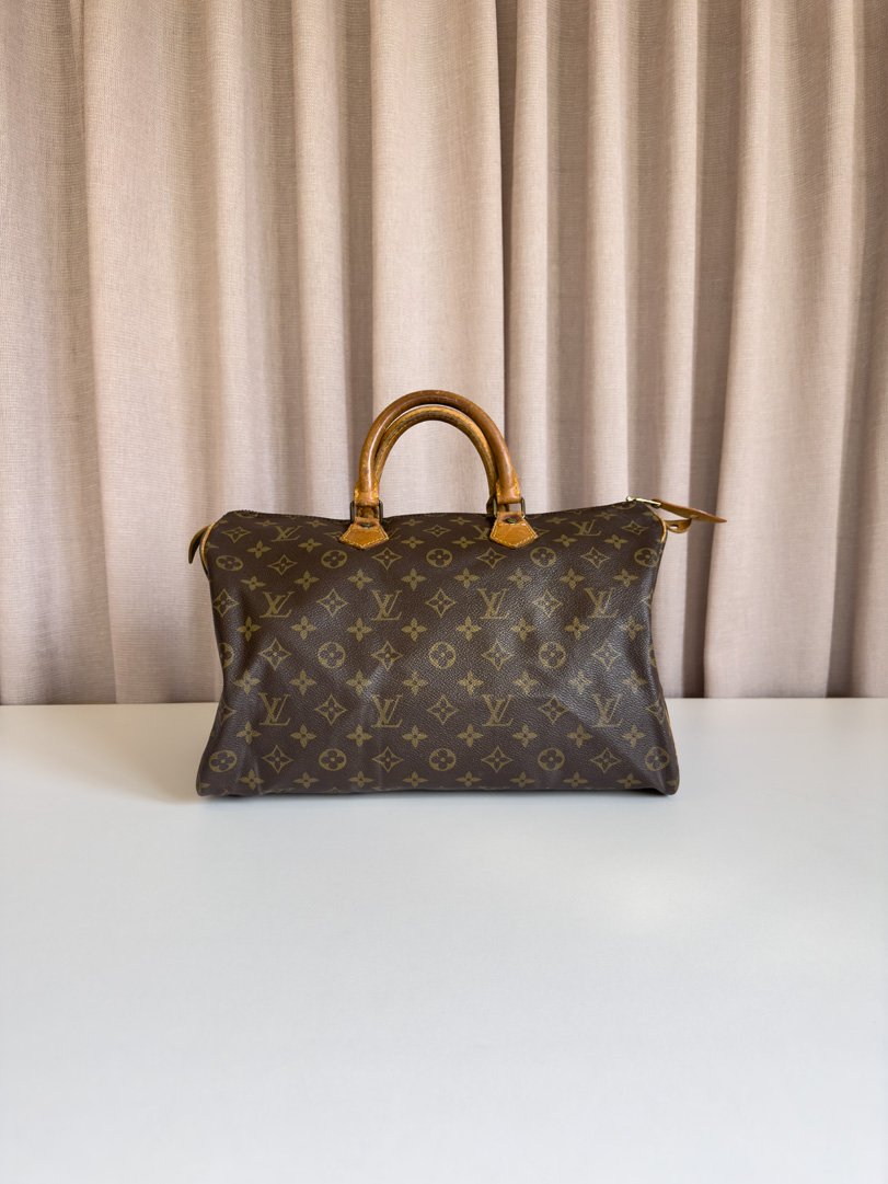 Louis Vuitton Speedy 35