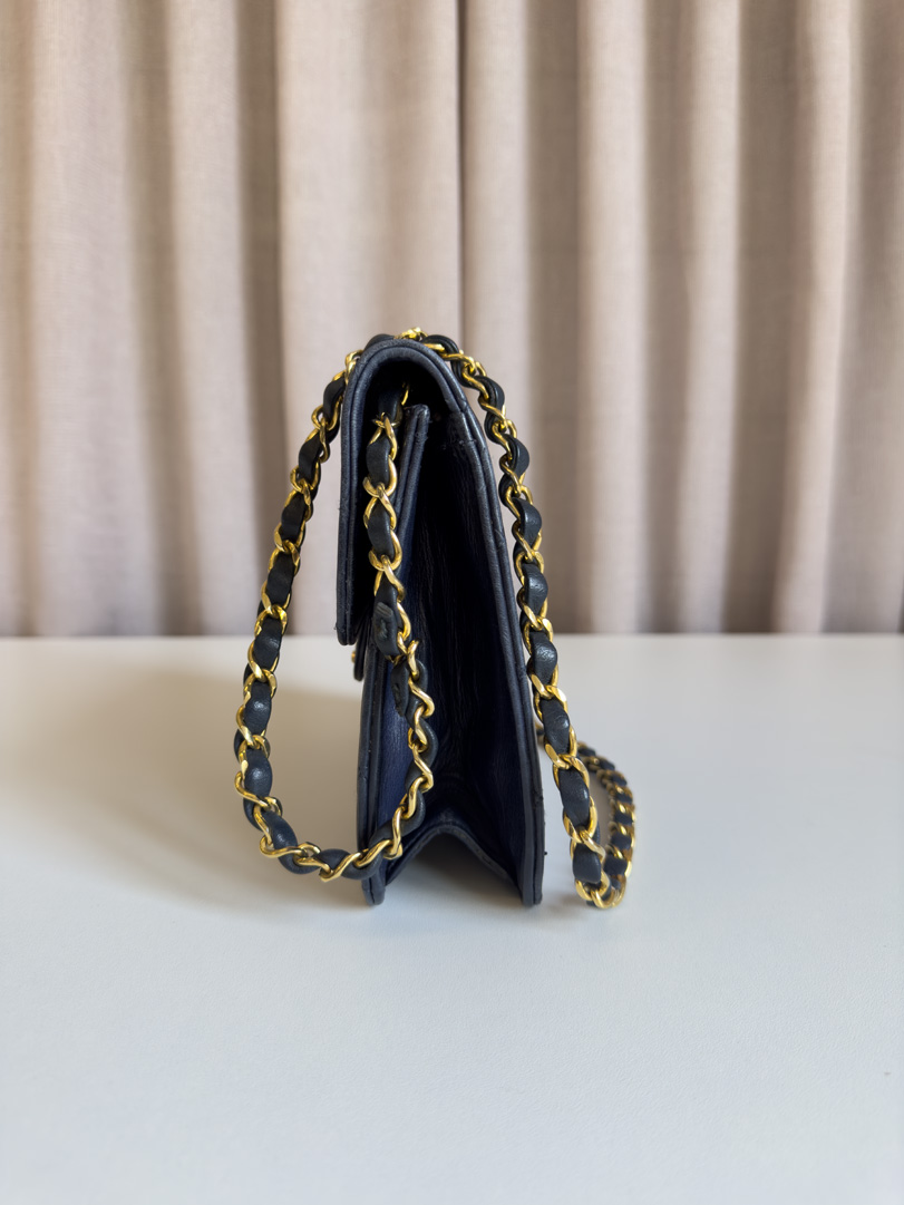 Chanel Navy Single Flap Bag - Afbeelding 5