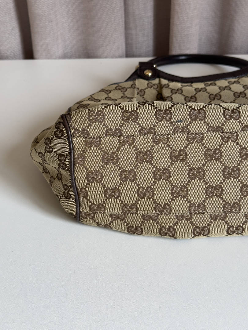 Gucci GG Canvas Shoulder Bag - Image 6