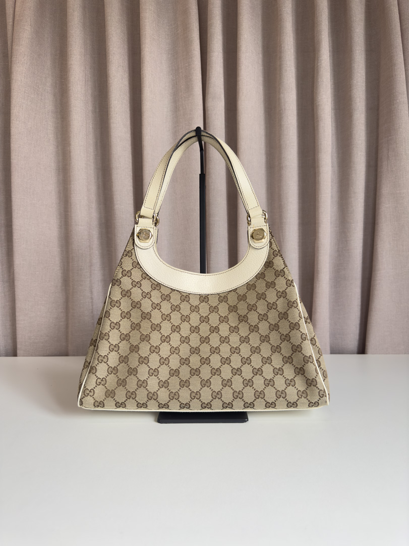 Gucci GG Canvas Charmy Bag