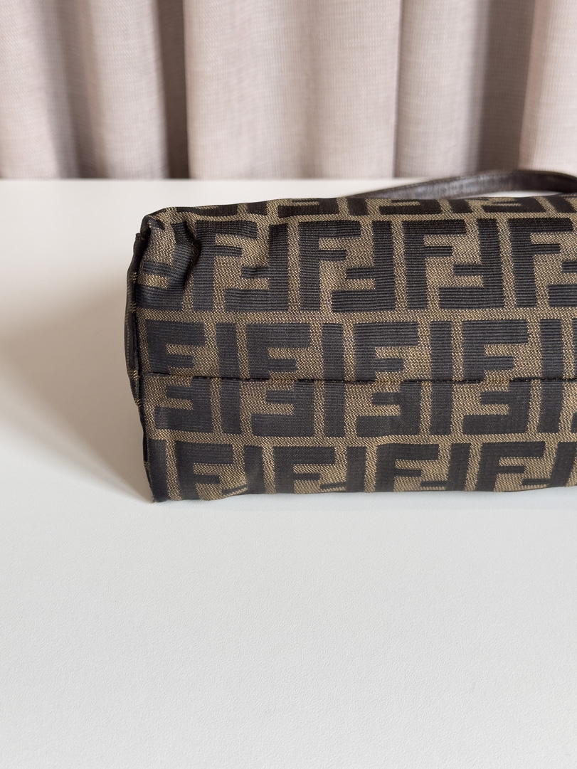 Fendi Zucca Shoulder - Afbeelding 4