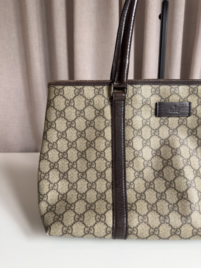 Gucci Supreme Canvas Tote - Image 3