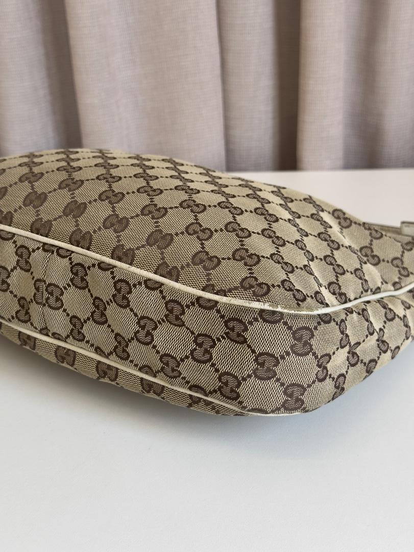 Gucci Hobo Bag - Image 5
