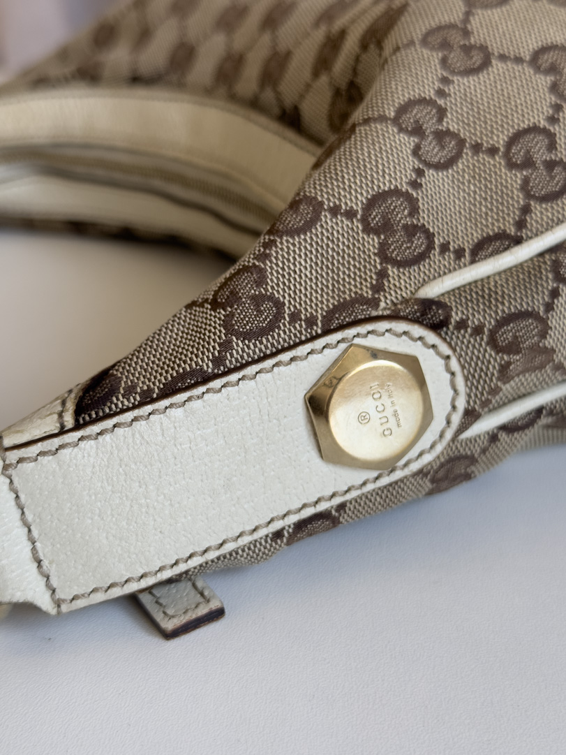 Gucci Hobo Bag - Image 10
