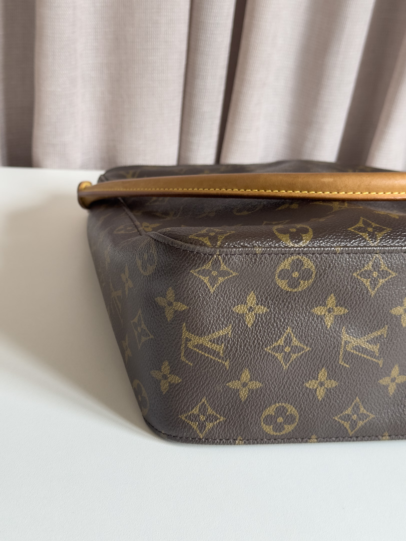 Louis Vuitton Looping Bag - Image 6