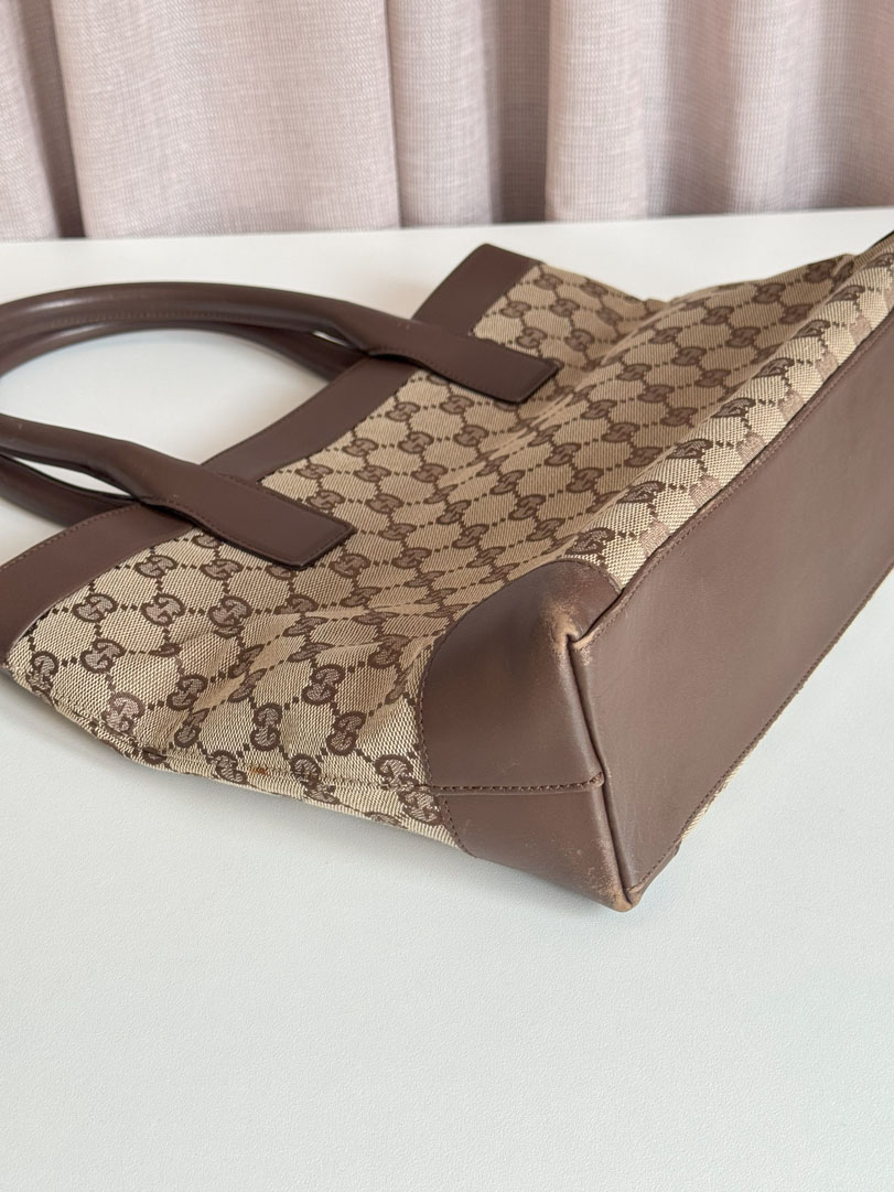 Gucci Shoulder Tote - Image 7