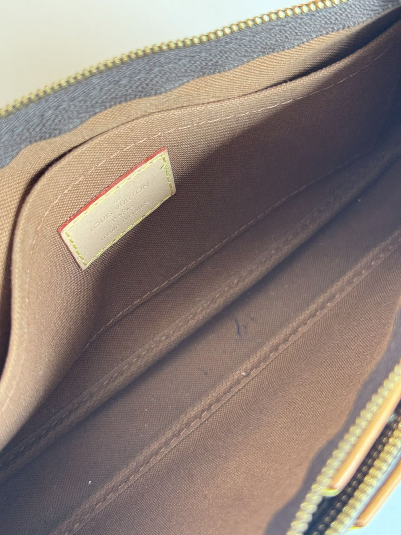 Louis Vuitton Multi Pochette - Image 12