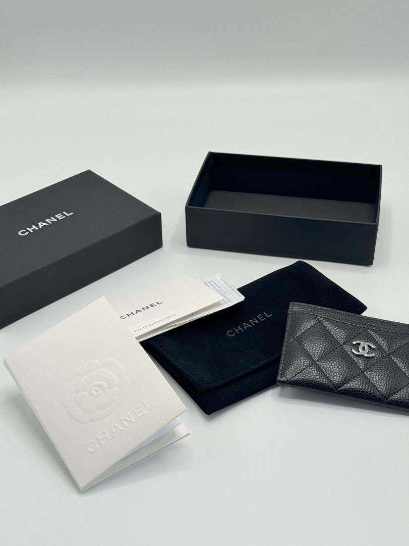 Chanel Caviar Leather Card Holder