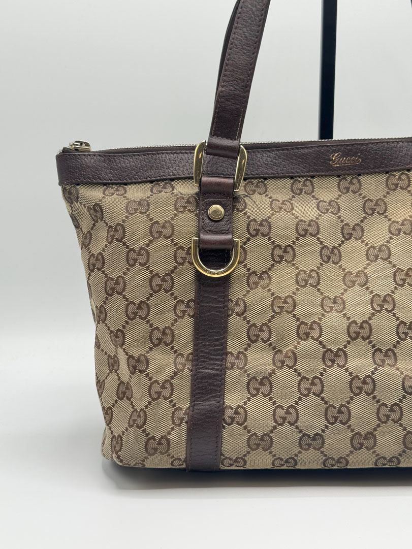 Gucci D Ring Shoulder Bag