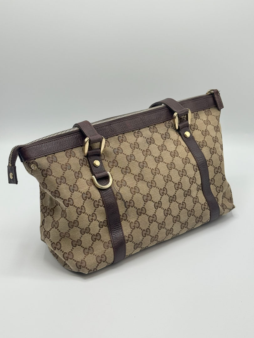 Gucci D Ring Shoulder Bag