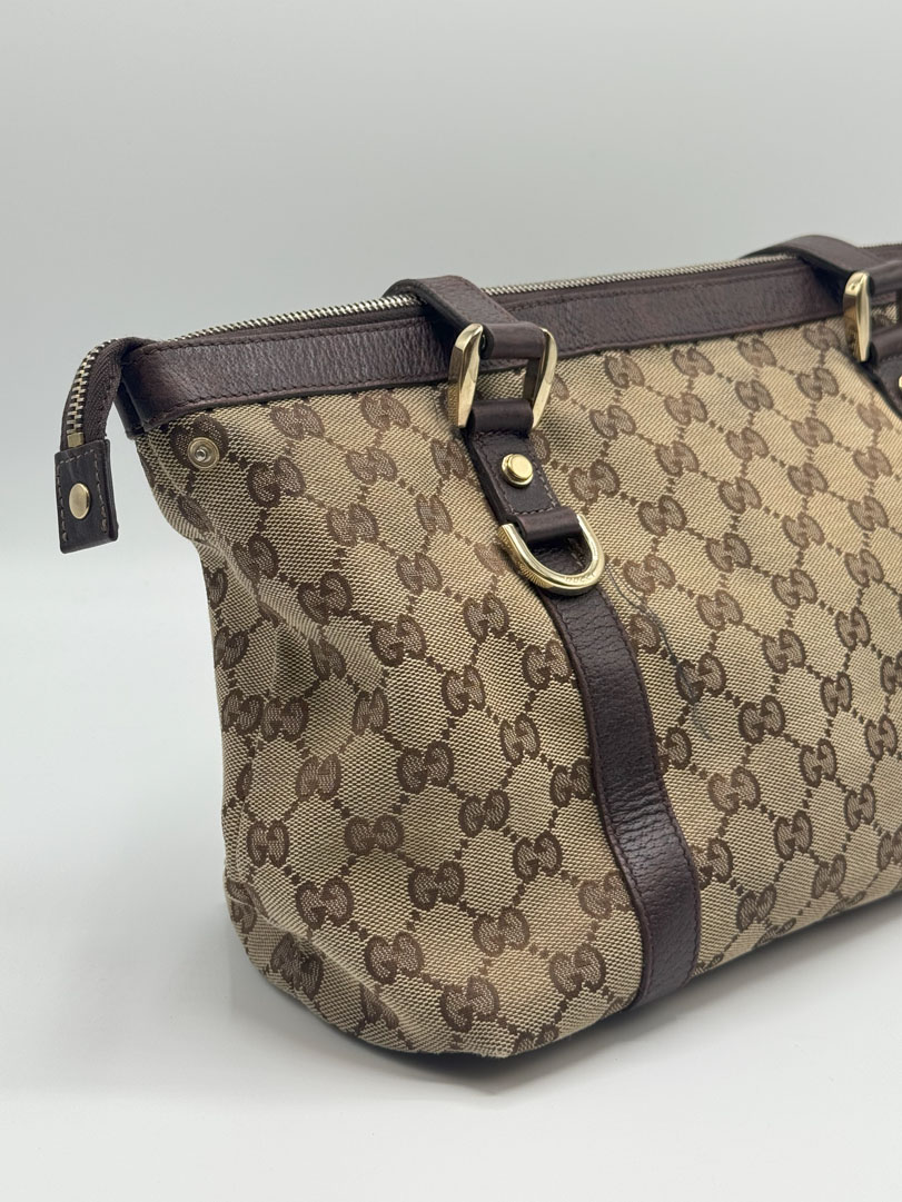 Gucci D Ring Shoulder Bag