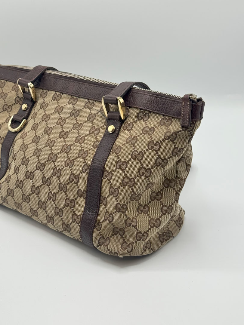 Gucci D Ring Shoulder Bag