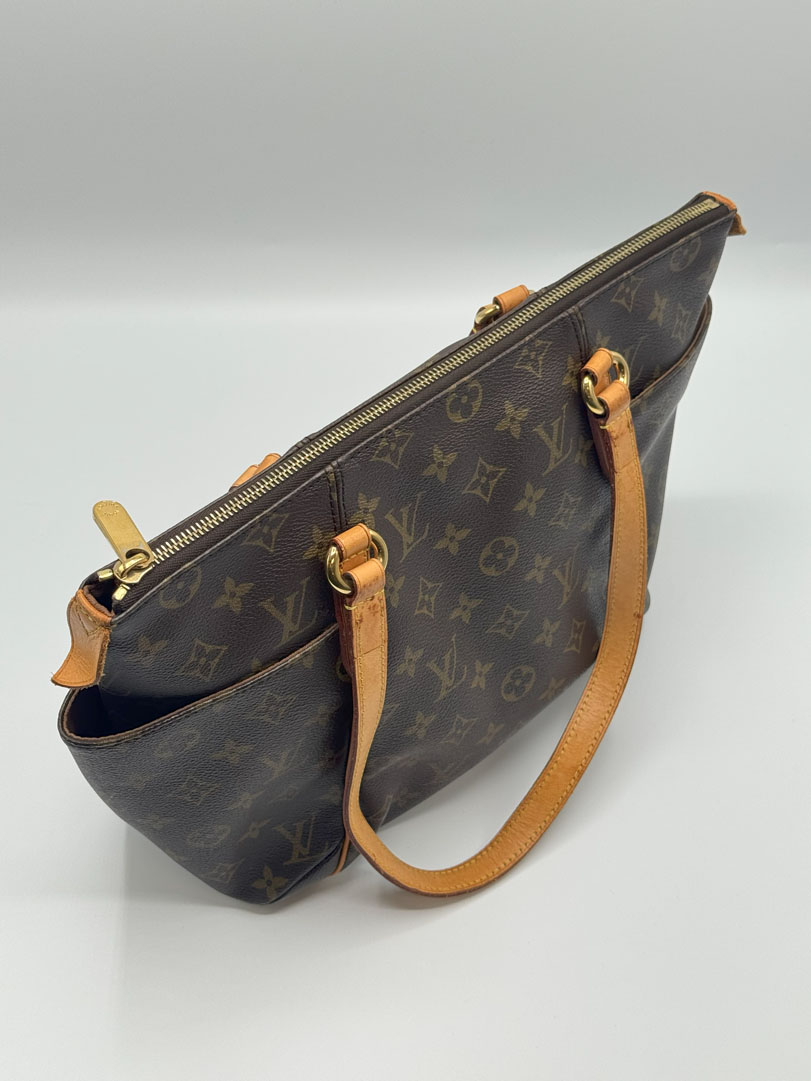 Louis Vuitton Totally PM Tote