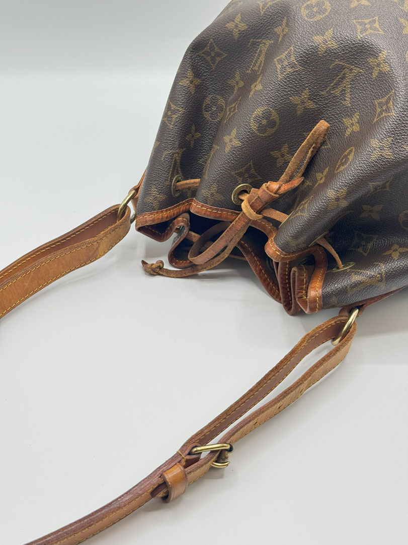 Louis Vuitton Monogram Petit Noe