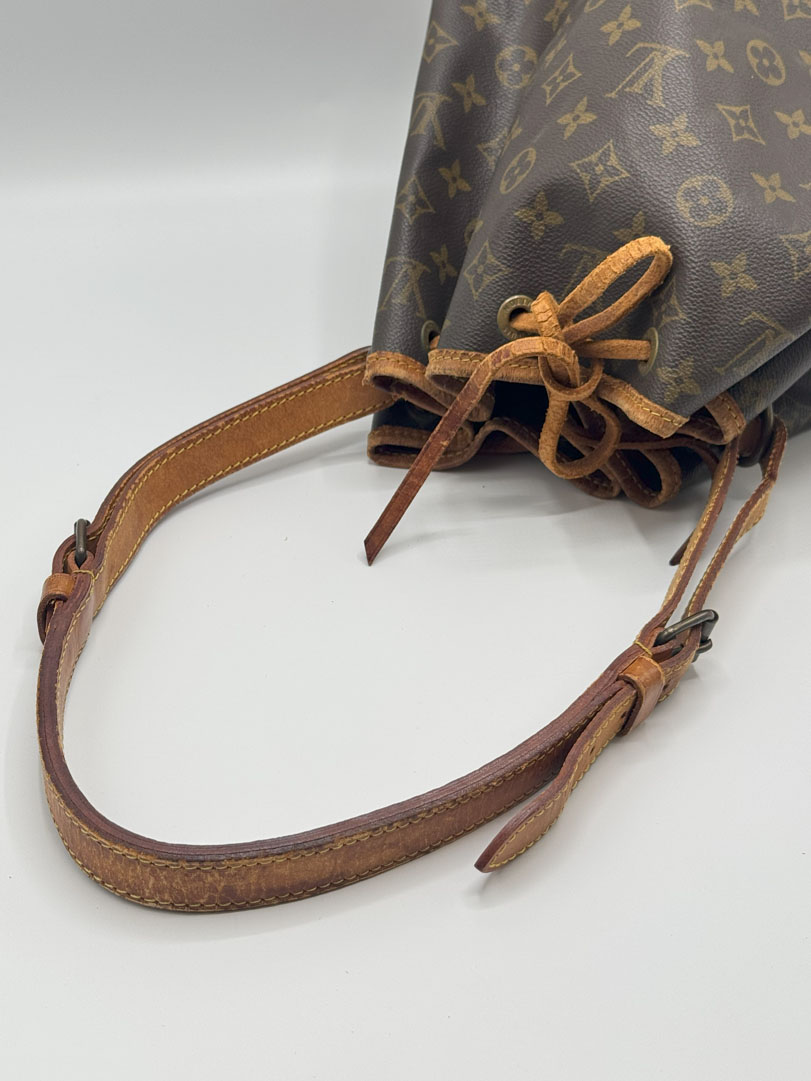 Louis Vuitton Monogram Petit Noe
