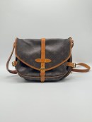 Louis Vuitton Saumur 25