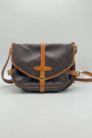 Louis Vuitton Saumur 25