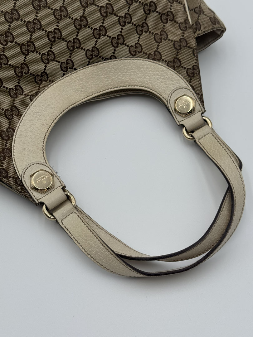 Gucci Charmy GG Canvas