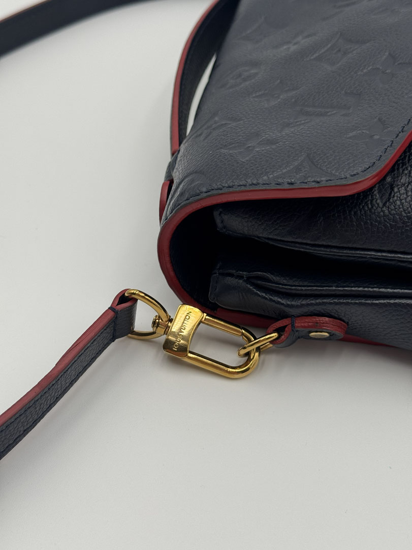 Louis Vuitton Pochette Metis Empreinte Navy