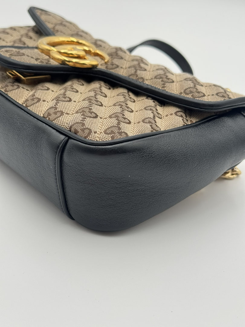 Gucci Marmont Medium Canvas