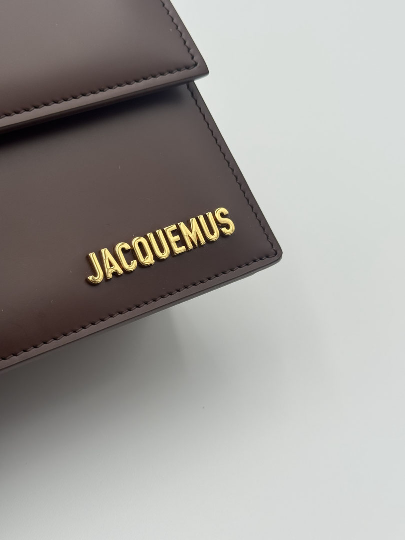 Jacquemus Le Grand Bambino