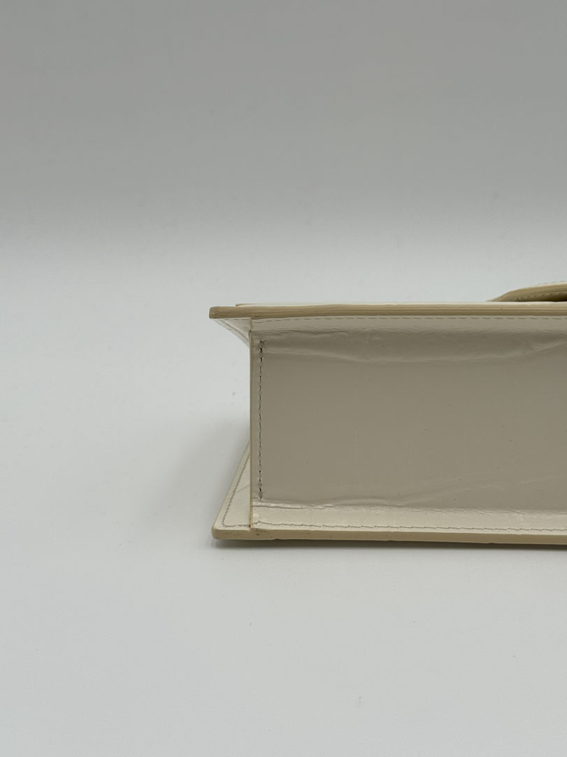 Jacquemus Le Grand Bambino