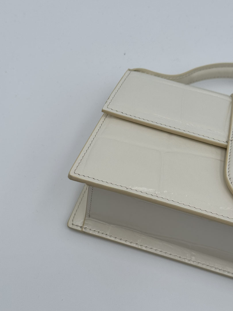 Jacquemus Le Grand Bambino