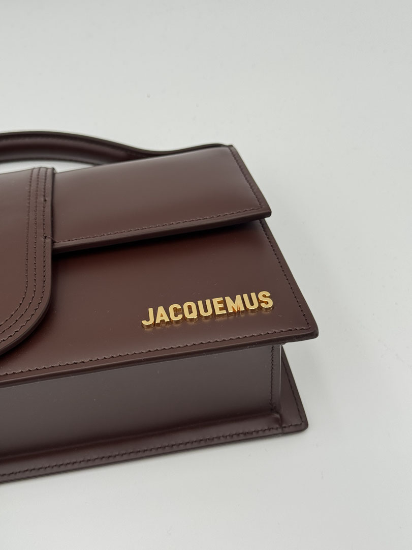 Jacquemus Le Grand Bambino