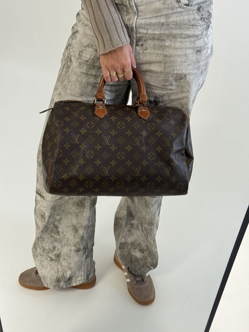 Louis Vuitton Speedy 35