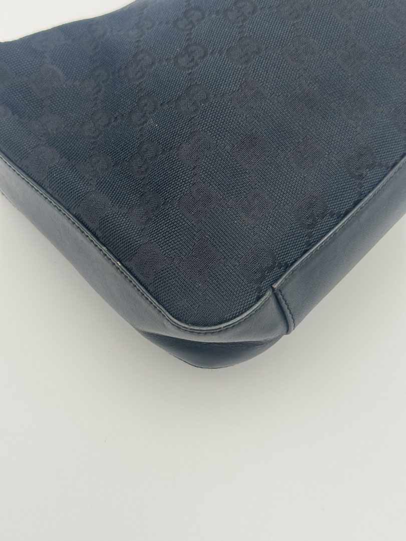 Gucci Black GG Canvas Shoulder Bag - Image 8