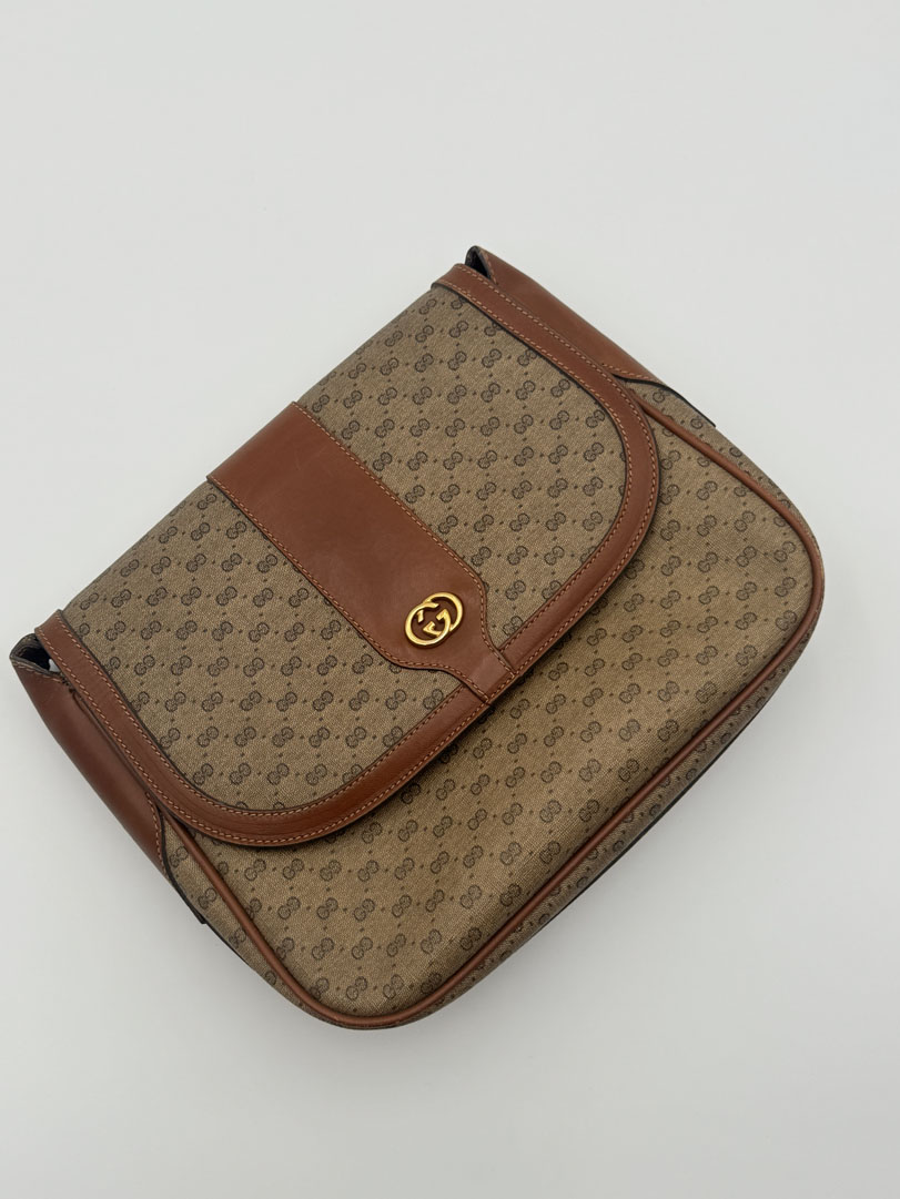 Gucci Supreme Shoulder Bag