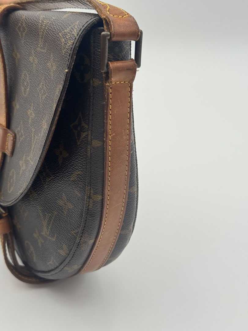 Louis Vuitton Chantilly