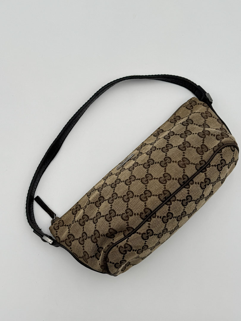 Gucci Boat Bag Cherry Line