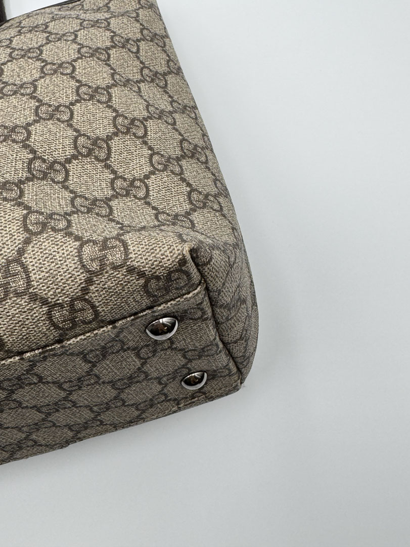 Gucci Supreme Canvas Tote