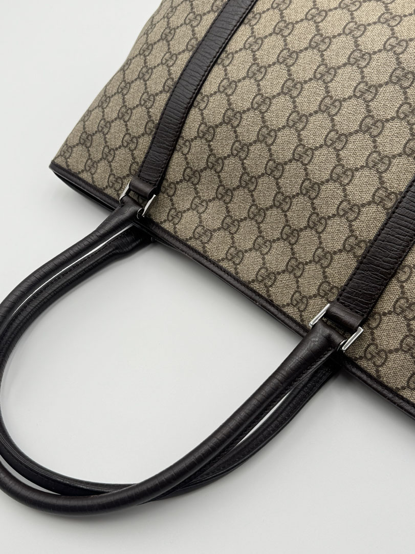 Gucci Supreme Canvas Tote