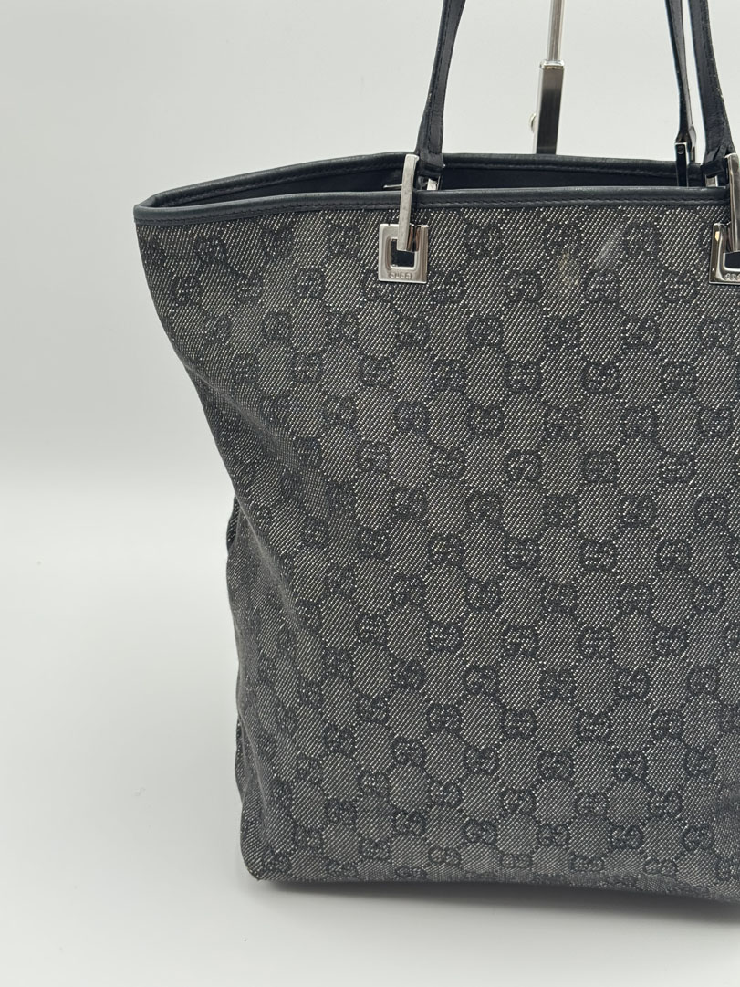 Gucci GG Canvas Tote Bag Black Silver