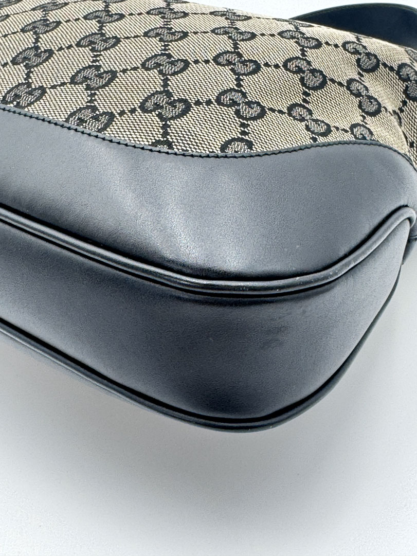 Gucci Jackie Shoulder Bag - Image 16