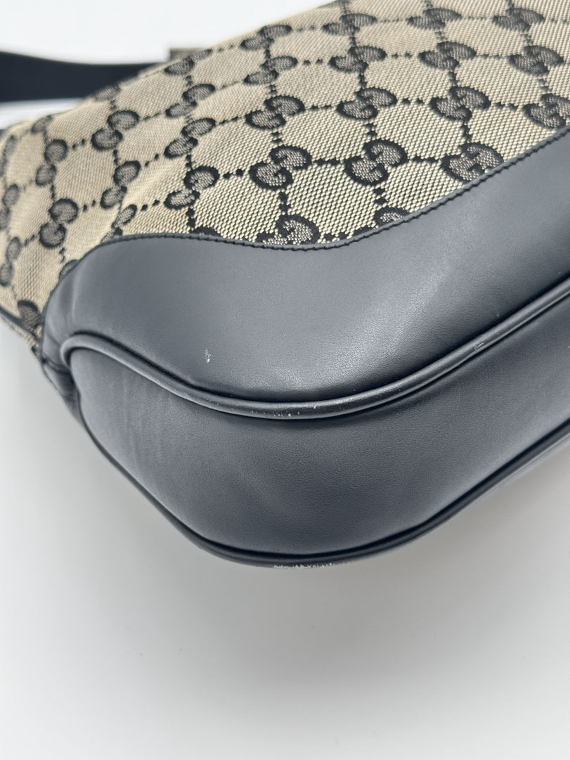 Gucci Jackie Shoulder Bag - Image 15